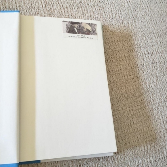 Book "Louder Than Words" Autism Hard Cover - Picture 6 of 7